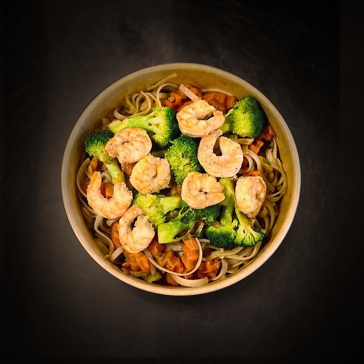 nouille sautée crevettes Plats thaï à emporter à Freyming-Merlebach
